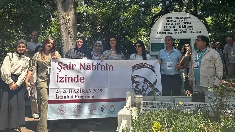 Şanlıurfalı Şair Nabi mezarı başında dualarla anıldı!