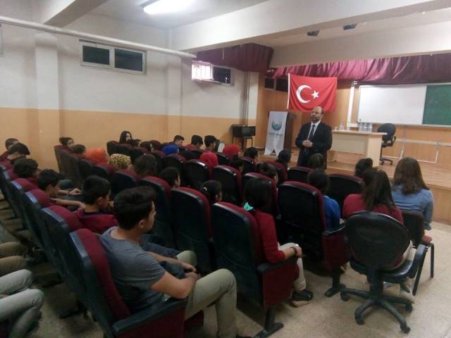 Müftü Açık`tan, Halfeti’li Öğrencilerle Söyleşi