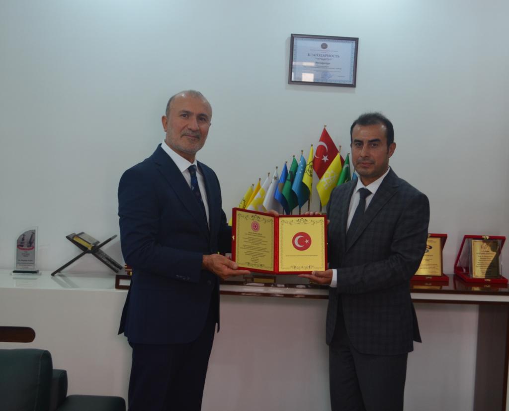 Erbil milletvekiline üstün hizmet ödülü