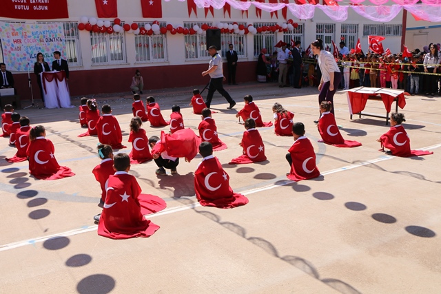 HARRAN’DA 23 NİSAN KUTLAMALARI