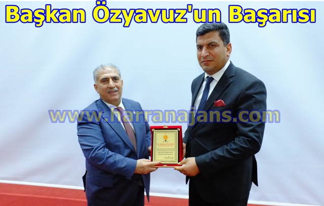 AK Parti Harran İlçe Teşkilatına Teşekkür Plaketi