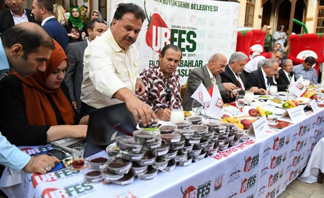 Büyükşehir’den ödüllü Urfa İsotu yarışması